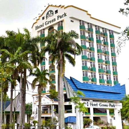 Hotel Green Park Temerloh Bagian luar foto