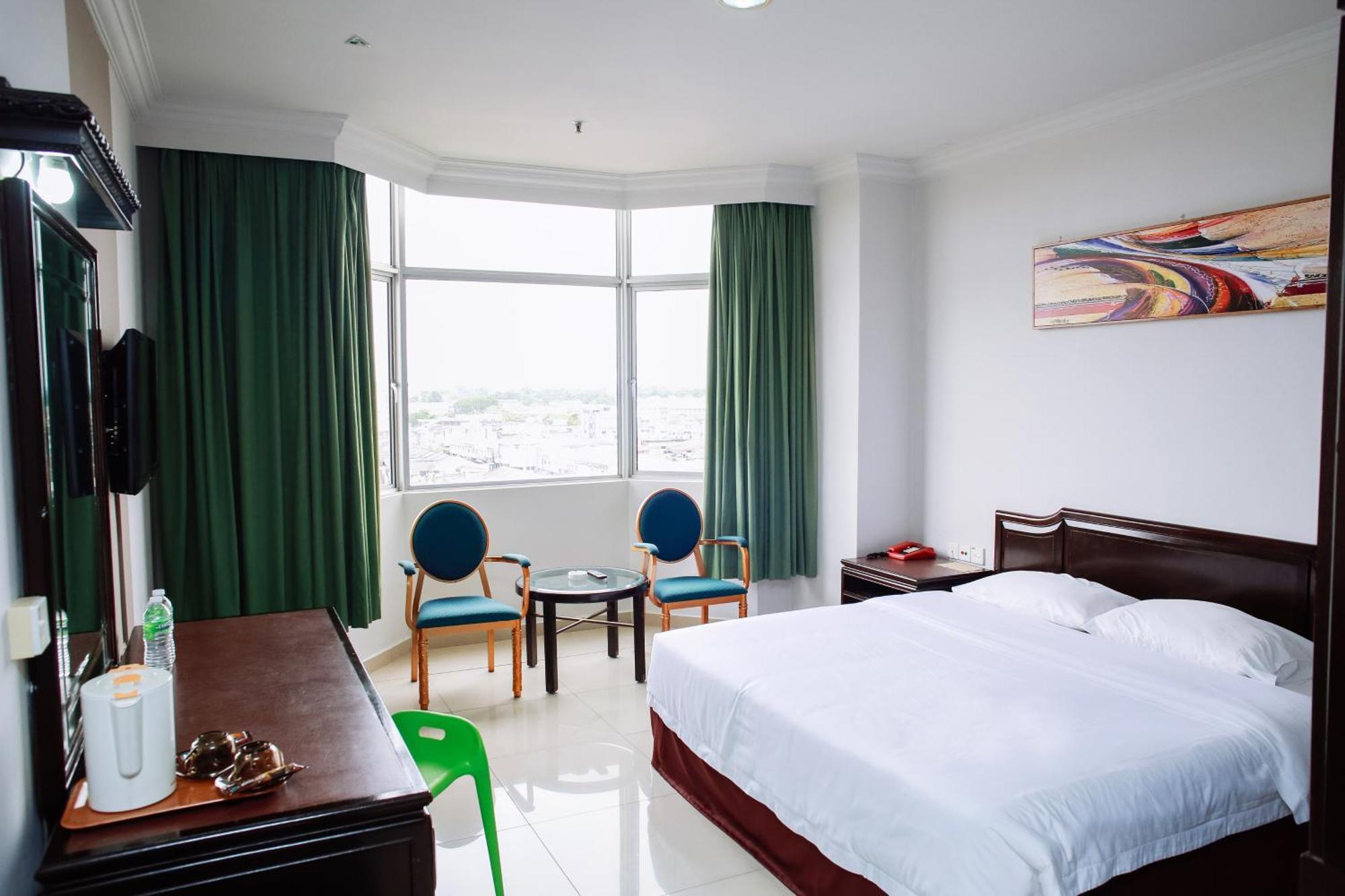 Hotel Green Park Temerloh Bagian luar foto