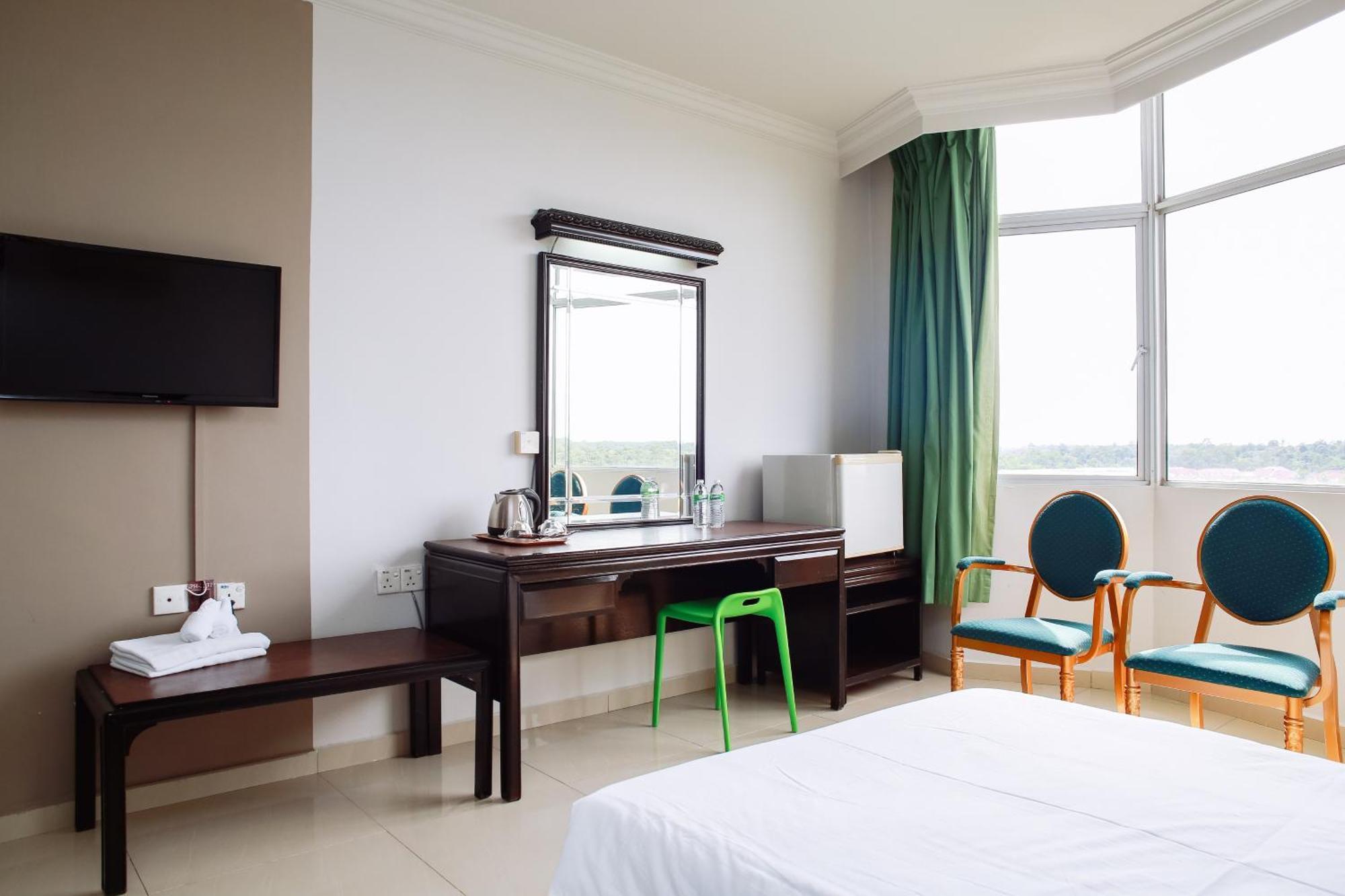Hotel Green Park Temerloh Bagian luar foto