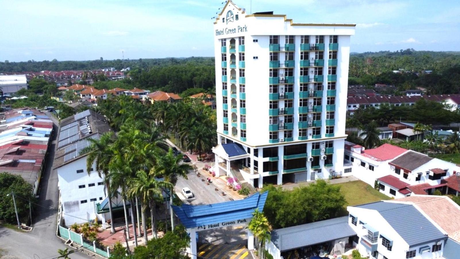 Hotel Green Park Temerloh Bagian luar foto