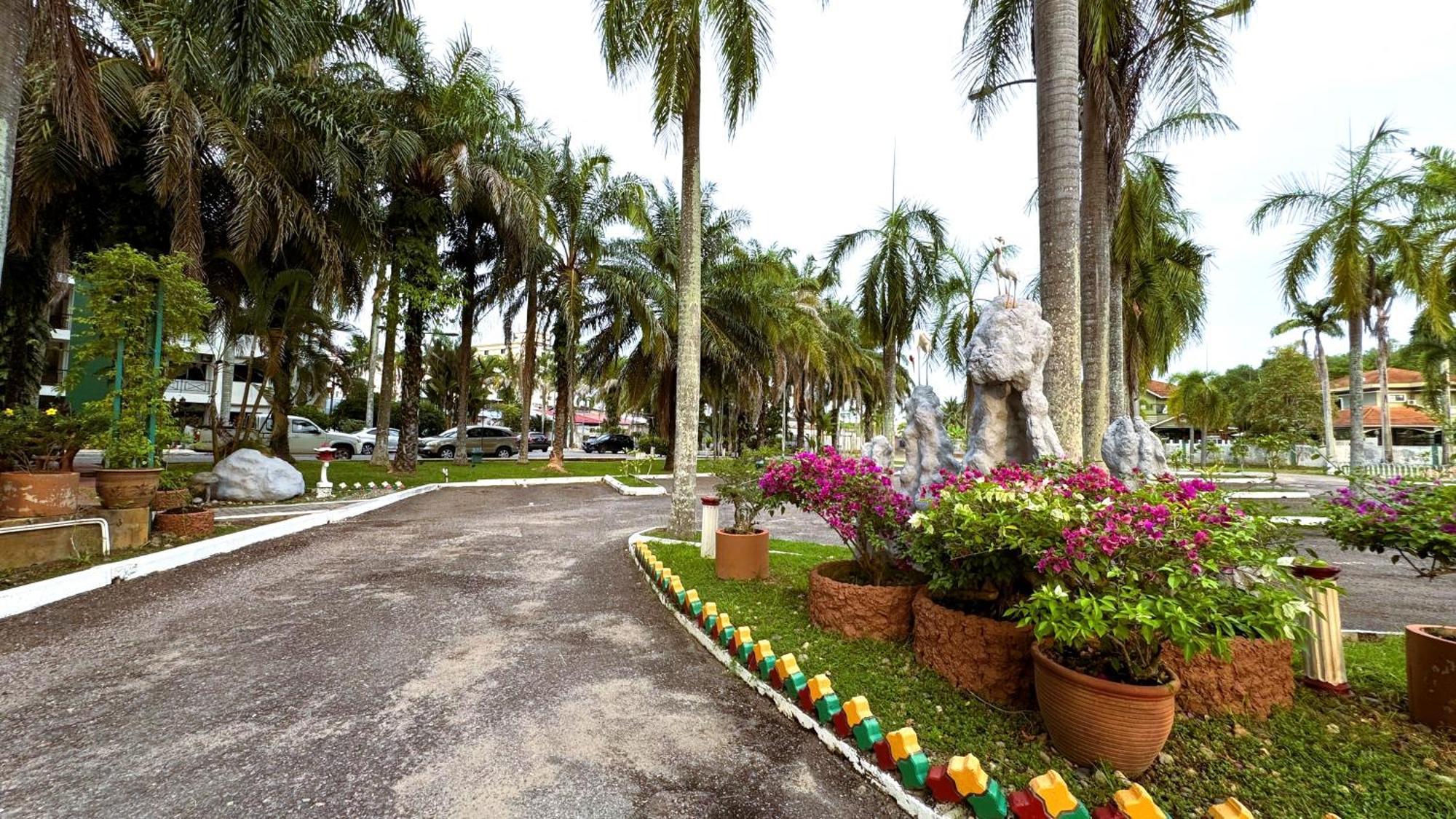 Hotel Green Park Temerloh Bagian luar foto