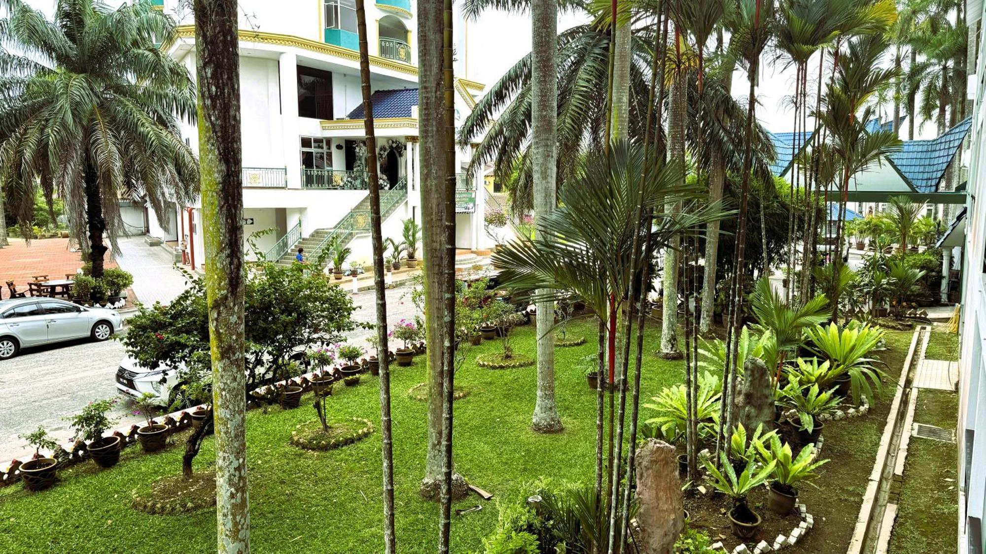 Hotel Green Park Temerloh Bagian luar foto