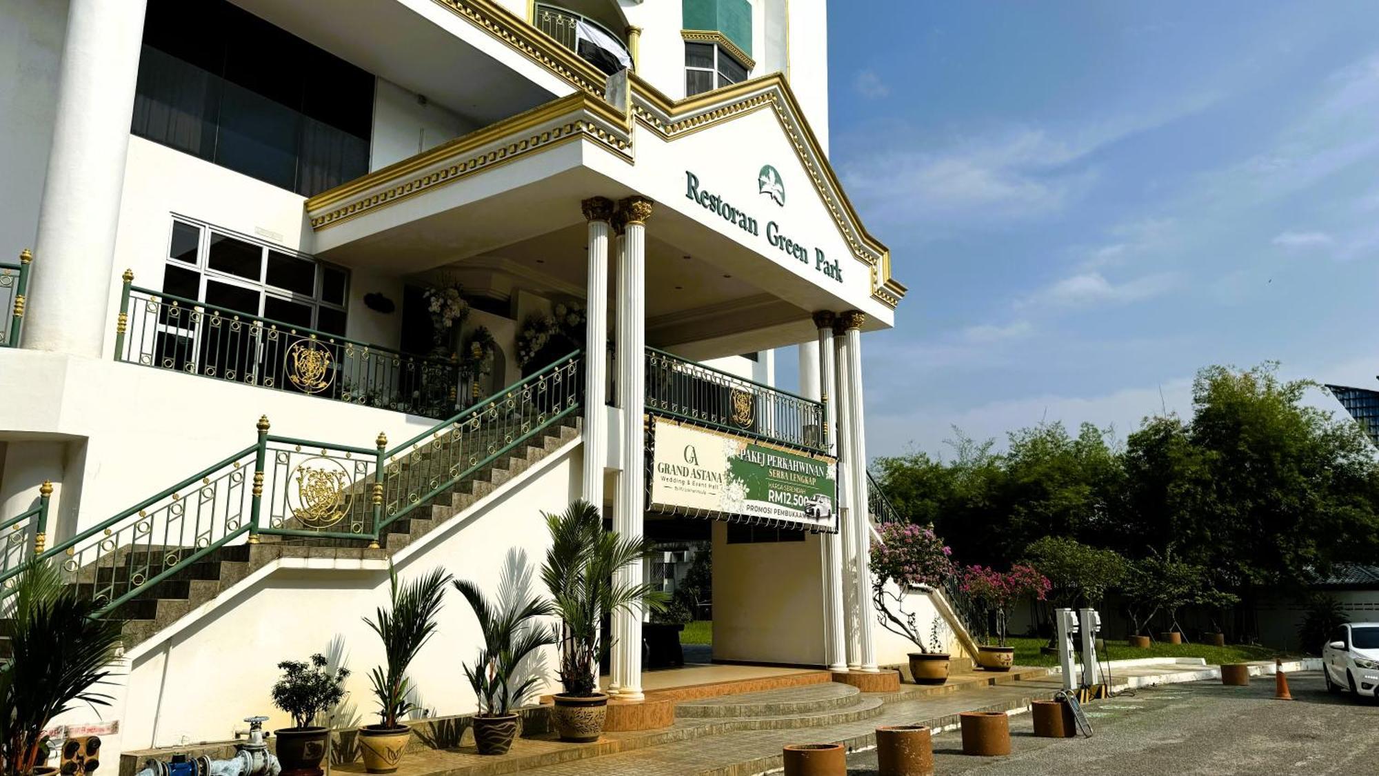 Hotel Green Park Temerloh Bagian luar foto