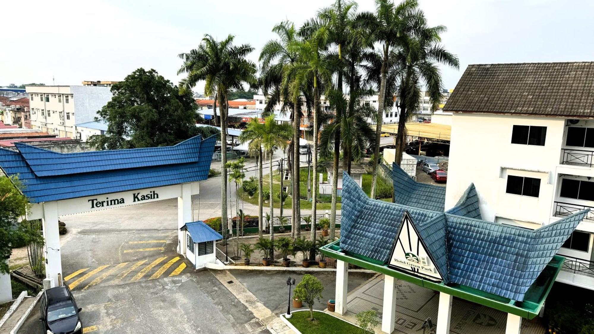 Hotel Green Park Temerloh Bagian luar foto