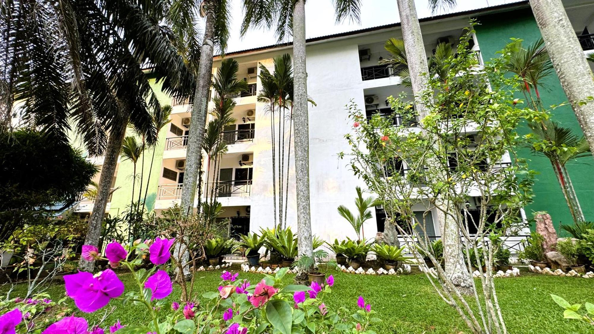 Hotel Green Park Temerloh Bagian luar foto
